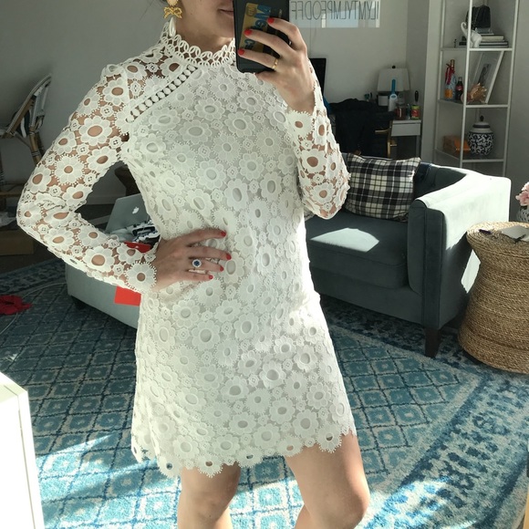 Monique Lhuillier Dress - Picture 6 of 13